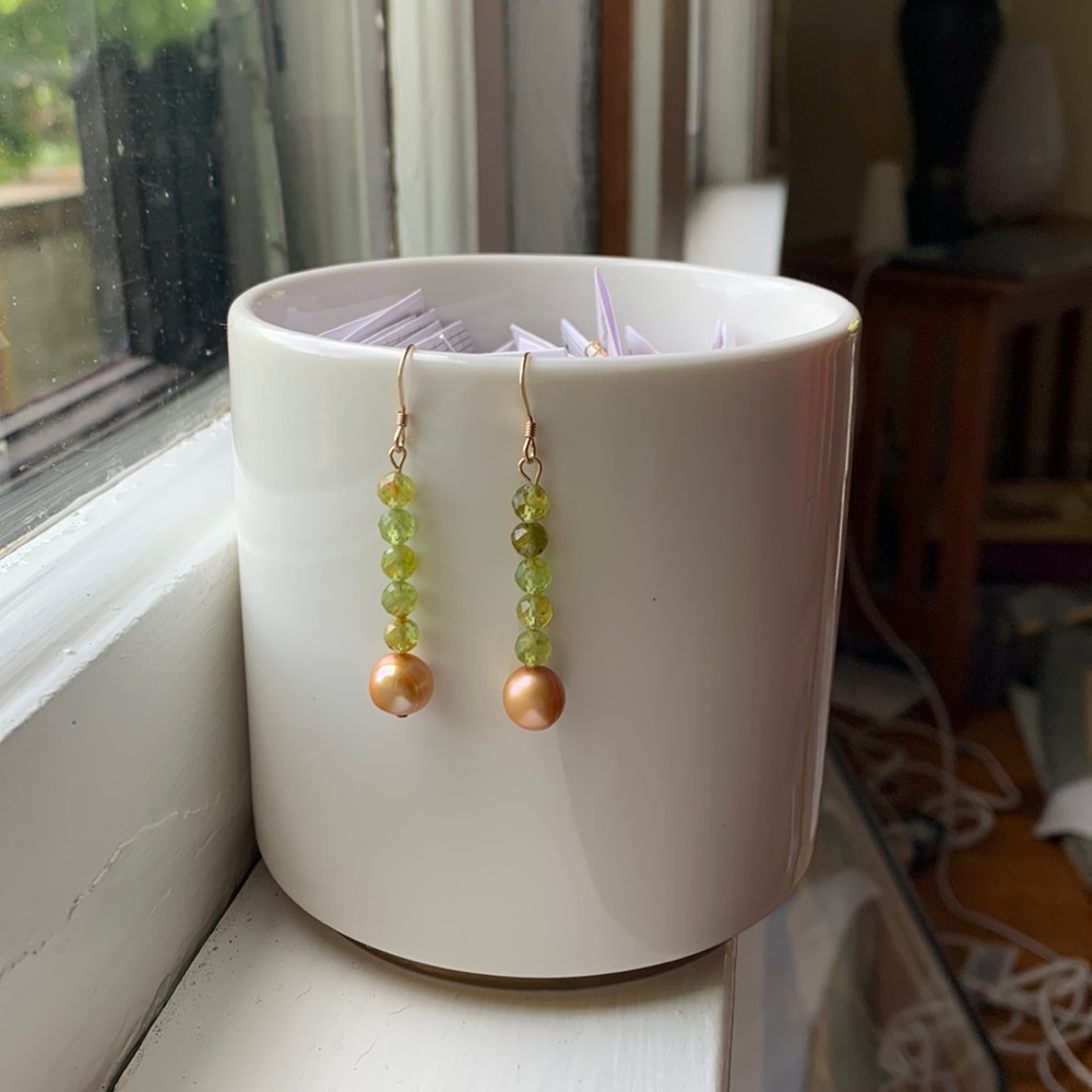 Peridot and Pearl earrings
